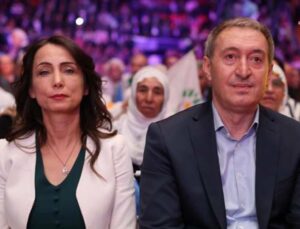 DEM Parti Eş Genel Başkanları, Dr. Hikmet Kıvılcımlı’yı 55. yılında andı