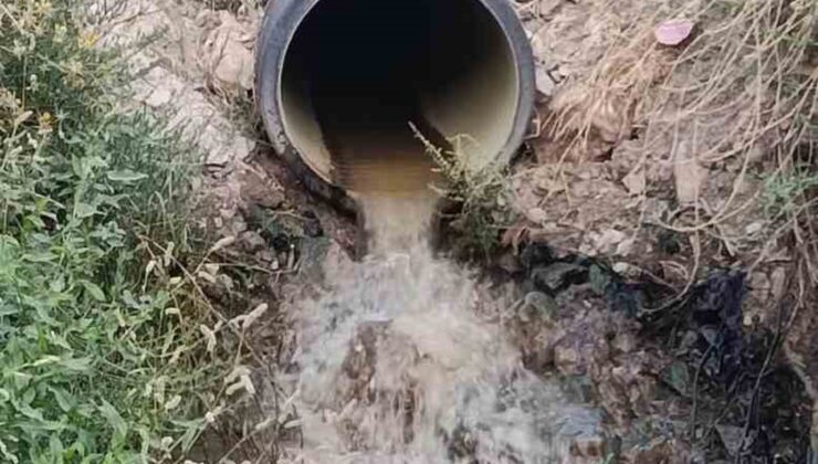 Diyarbakır Çermik’te 26 muhtar ve 461 vatandaş atık su için Bakanlığa dilekçe sundu