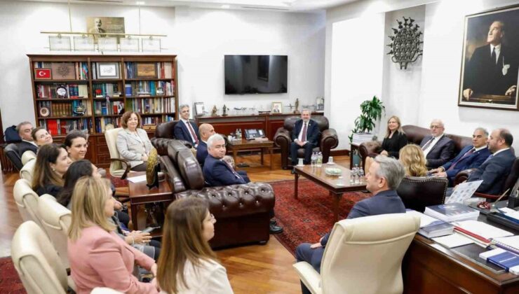 EBYÜ Rektörü Kuyrukluyıldız, Ankara Üniversitesi’ni ziyaret etti, işbirliğini görüştü