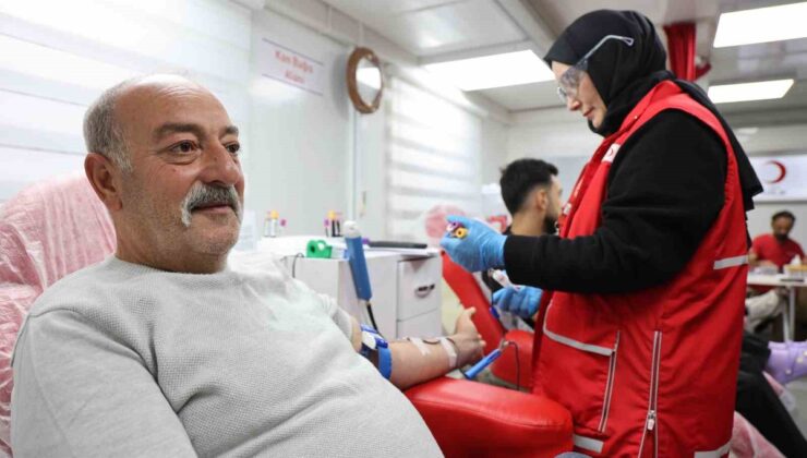 Elazığ Medilines ve Kızılay, Kızılay Haftası’nda kan bağışı etkinliği düzenledi