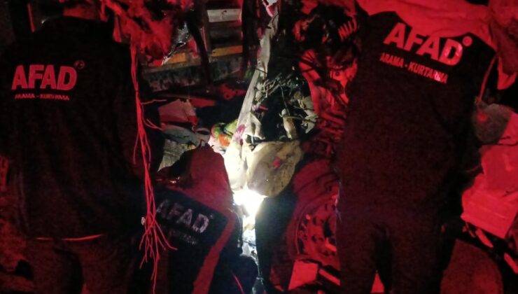 Elazığ’da Kömürhan Köprüsü’nde 3 tır çarpıştı, 1 kişi öldü, 1 kişi yaralandı