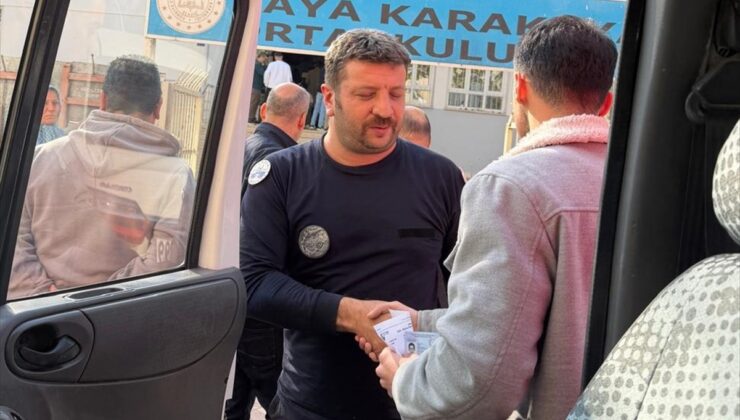 Elazığ’da KPSS adayı asansörde mahsur kaldı! İtfaiye kurtarıp aracıyla sınava yetiştirdi