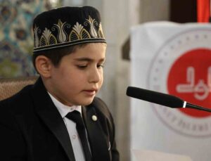 Elazığ’da Kur’an okuma bölge finalinde Van’dan Abdülhalim Temel birinci oldu