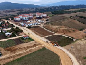 Erbaa Belediyesi TOKİ 2. etapta 1500 metre yağmur suyu hattı döşüyor