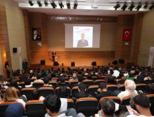 Erciyes Üniversitesi’nde 2026-2027 açılış dersi ‘Terörsüz Türkiye İletişimi’ oldu