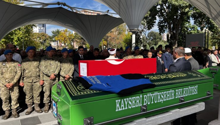 Erciyes’te kayalıklardan düşen rehber toprağa verildi, Hollandalı turist sağ kurtuldu