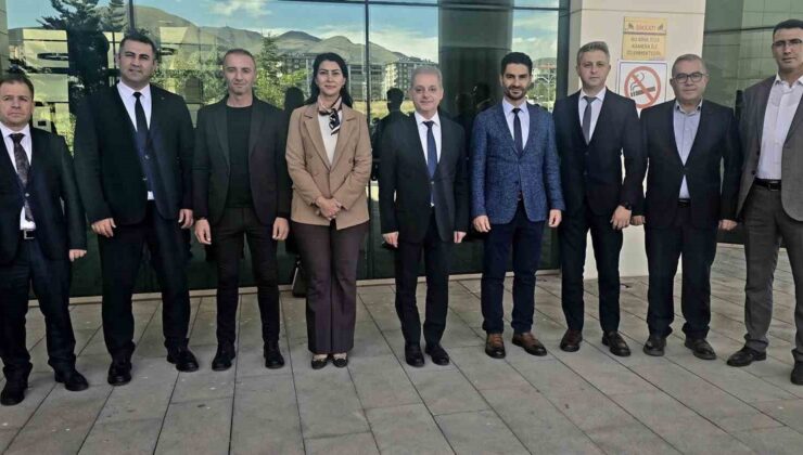 Erzincan İl Sağlık Müdürlüğü yöneticileri Erzurum’da REDES toplantısına katıldı