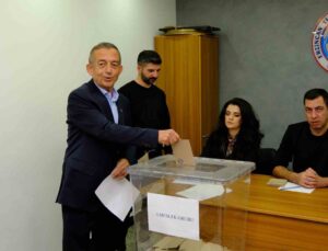 Erzincan TSO başkanlık seçimini Ahmet Tanoğlu 1105 oyla kazandı