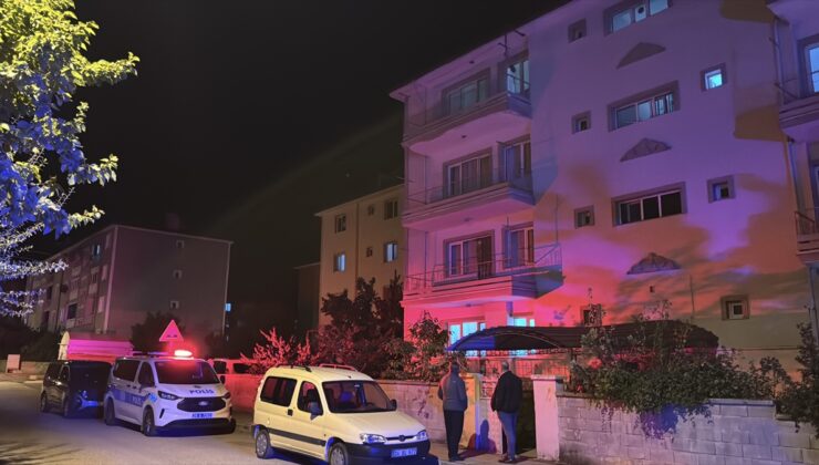 Erzincan’da 4. kattaki balkondan düşen yaşlı kadın hastanede hayatını kaybetti