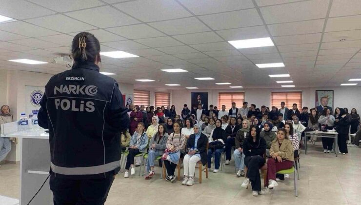 Erzincan’da 610 üniversite öğrencisine Narkorehber eğitimi verildi