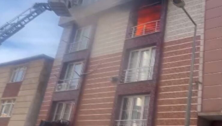 Esenyurt’ta yangında üst katta mahsur kalan 1’i bebek 5 kişiyi itfaiye kurtardı