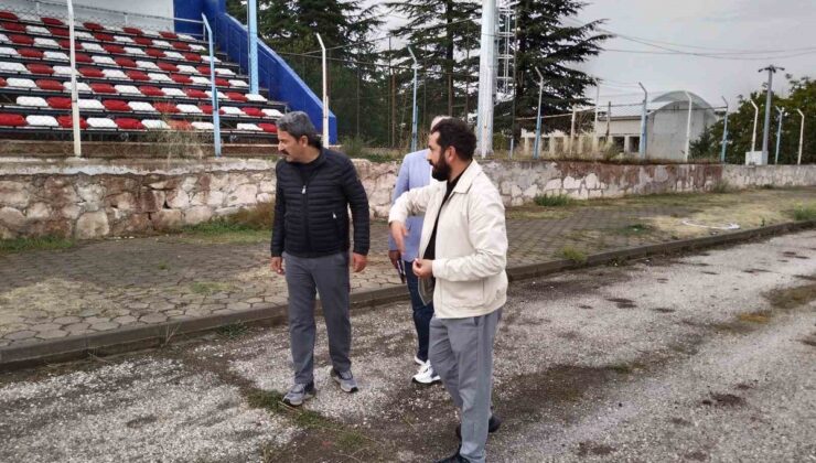 Eskişehir’de Necdet Yıldırım Spor Sahası’nda yenileme çalışmaları sürüyor