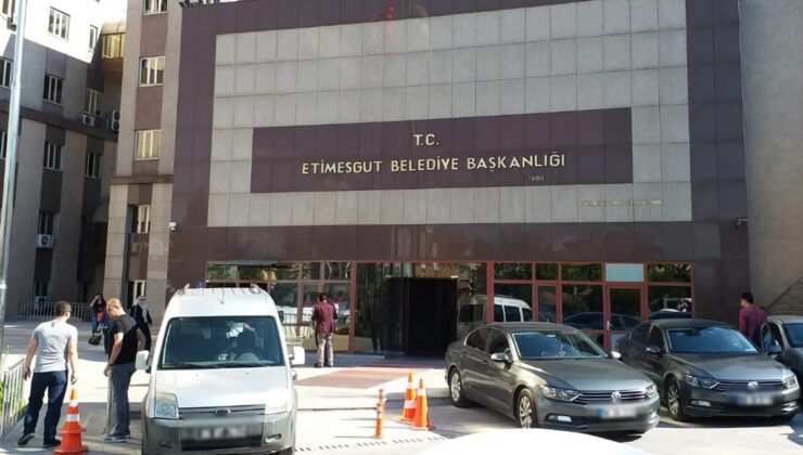 Etimesgut Belediyesi’ne 2. dalga operasyon! Başkan yardımcıları dahil çok sayıda gözaltı var