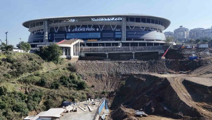 Galatasaray stadı çevresindeki çalışmalar sürüyor, Bakanlık olumsuzluk saptamadı