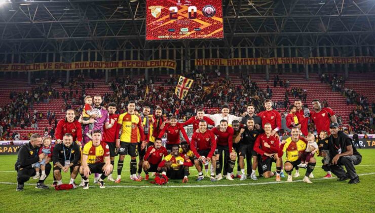 Göztepe, Çorum FK’yı 2-0 yenerek üçüncü galibiyetini ve ilk iç saha zaferini aldı