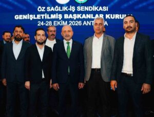 HAK-İŞ Diyarbakır İl Başkanı Aküzüm panelde emekçilerin sorunlarını değerlendirdi