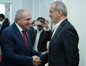 İran ve Ermenistan liderleri Türkmenistan’da ikili ilişkileri ve işbirliğini ele aldı