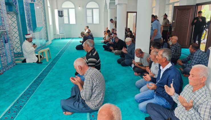 İslahiye’de 6 Şubat Şehitleri Camisi ibadete açıldı
