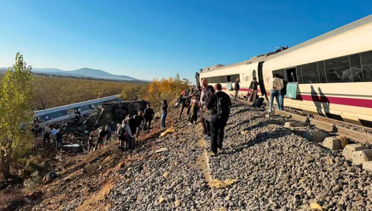 İspanya’nın Toledo bölgesinde iki yüksek hızlı tren çarpıştı, en az 30 kişi öldü