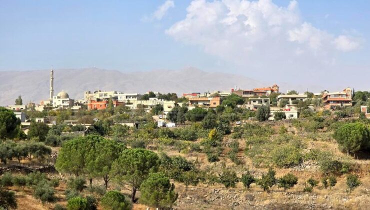 İsrail güçleri Kuneytra’da zeytinlikleri buldozerlerle tahrip etmeyi sürdürüyor