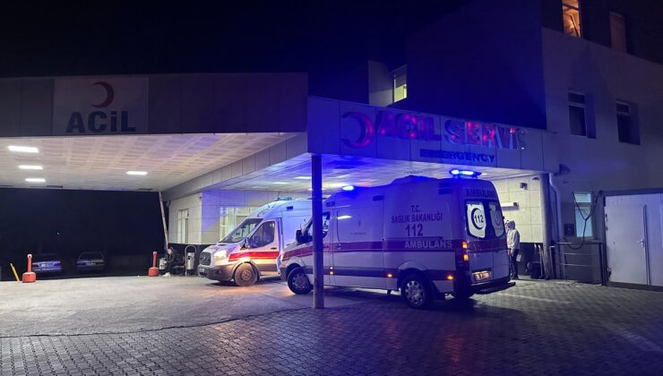 İzmir’de toplu zehirlenme şüphesi! Aynı firmanın yemeğini yiyen 80 işçi hastanelik oldu