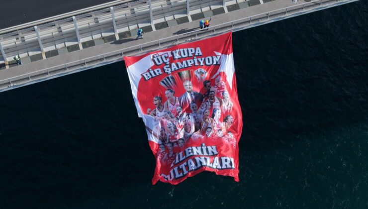 Kadın Milli Voleybol Takımları’nın 3 şampiyonluk bayrakları Boğaz’da dalgalanacak