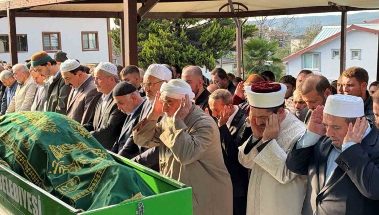 Kalp krizi sonucu ölen iş adamı Yusuf Akdoğan, Düzce Kaynaşlı’da toprağa verildi