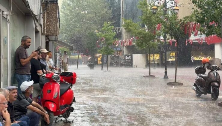 Karabük Valiliği, 15 Ekim Perşembe günü kuvvetli sağanak ve su baskınına karşı uyardı