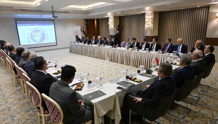Karahayıt doğalgaz toplantısında boru hattının yüzde 80’i tamamlandı