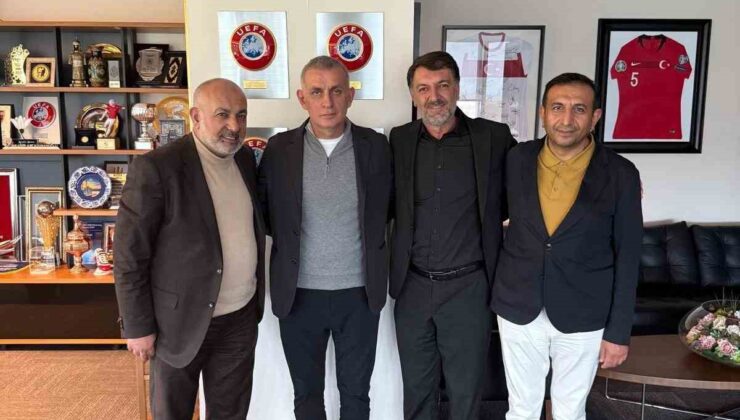 Kayserispor Başkanı Ali Çamlı ve heyeti TFF Başkanı Hacıosmanoğlu’nu ziyaret etti