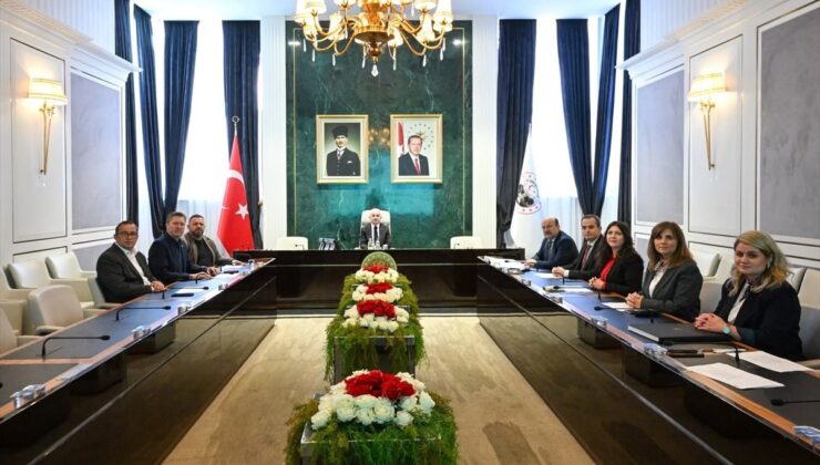 Kırklareli İl Encümeni, Vali Turan başkanlığında gündem maddelerini karara bağladı