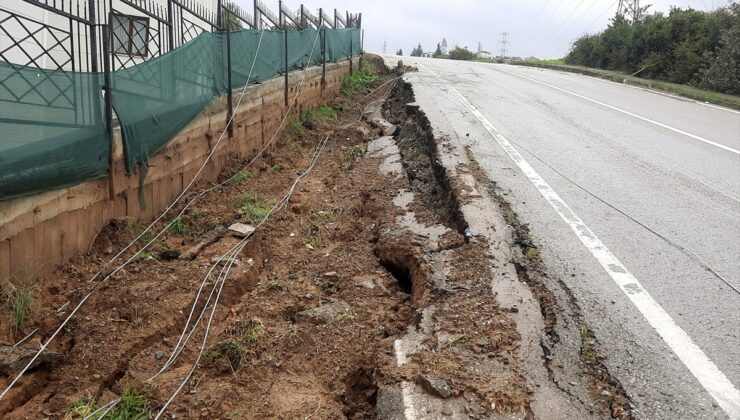 Kocaeli Gölcük’te sağanak sonrası 2 sitede 9 bina tedbir amaçlı tahliye edildi