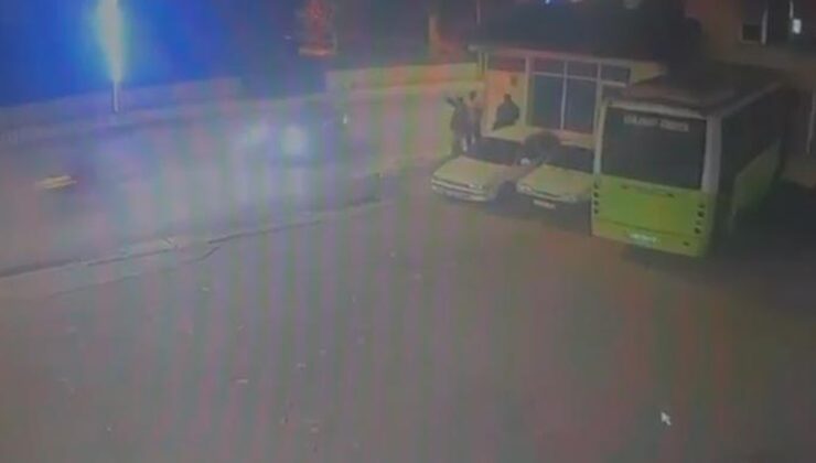 Kocaeli Kartepe’de otomobille çarpışan motosikletin sürücüsü ağır yaralandı
