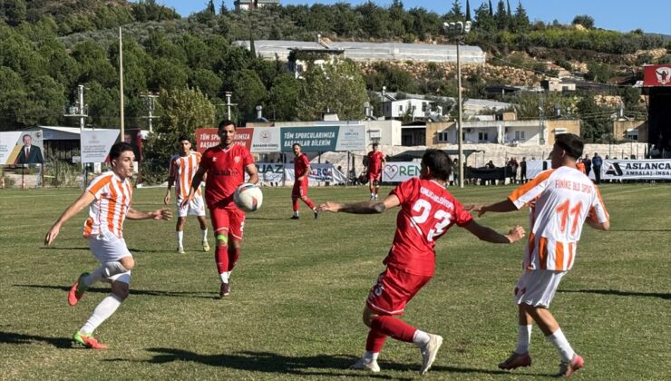 Kumluca Belediyespor, SAL’de sezonu evinde Finike Belediyespor’a 3-1 yenilerek açtı