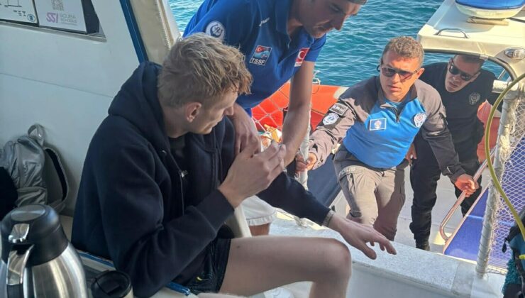 Kuşadası’nda tüplü dalışta fenalaşan Polonyalı turist deniz ekiplerince kurtarıldı