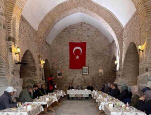 Kütahya Altıntaş’ta Kaymakam Yıldırım, Çakırsaz Köyü’nde talepleri dinledi