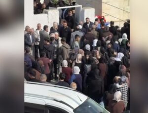 Mardin Nusaybin’de sulama kanalına devrilen araçta ölen 4’ü çocuk 6 kişi defnedildi
