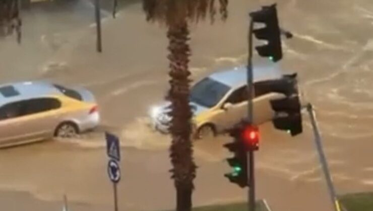 Mersin’de sağanak yağış alt geçitlerde su birikintisi oluşturdu, trafik aksadı