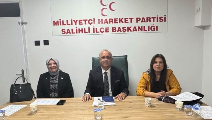 MHP Salihli İlçe Teşkilatı Zeki Kayda başkanlığında görev dağılımını belirledi
