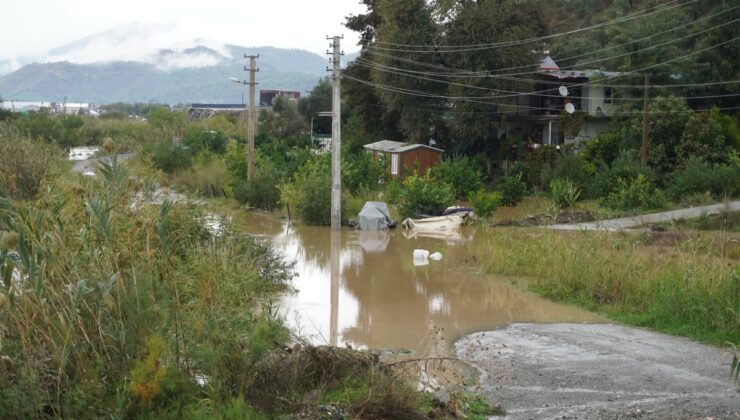 Muğla’da sağanakta ekipler 94 ihbara müdahale etti, 5 kişi ve 33 hayvan kurtarıldı