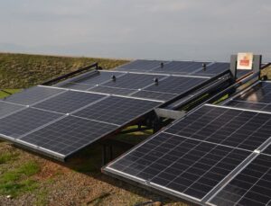 Muş’ta çiftçi Tanış, yüzde 60 hibeyle taşınabilir güneş enerjili sulama sistemi kurdu