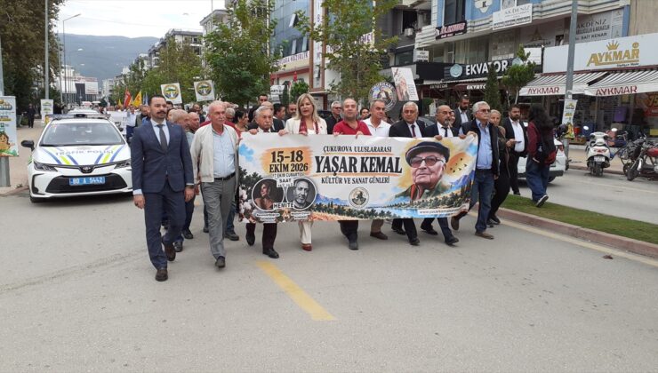 Osmaniye’de Yaşar Kemal Günleri kapsamında kortej yürüyüşü Millet Bahçesi’nde sona erdi