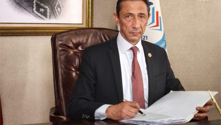 Özat, çevrim içi görev için MEB’in bilgisayar ve internet sağlamasını istedi