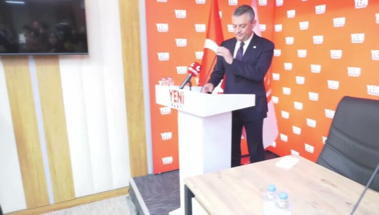 Özgür Özel, Bakırköy’de 86 yaşındaki babanın gözaltına alınmasına tepki gösterdi