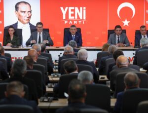Özgür Özel, YENİ Parti il başkanlarıyla yarın saat 11.30’da genel merkezde toplanacak