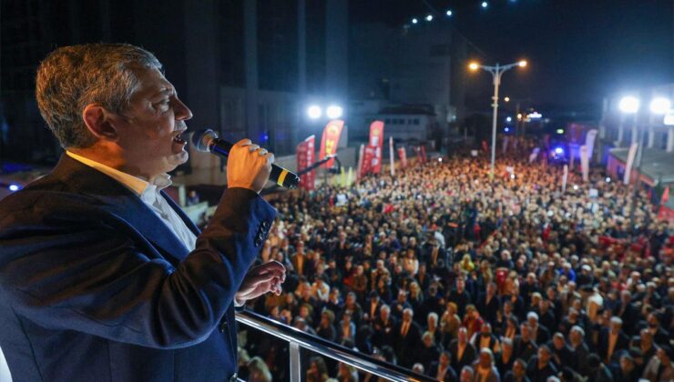 Özgür Özel’den yine sokak çağrısı: Gün evde oturma günü değildir
