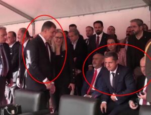Protokolde gergin anlar! Yeni Partili vekiller Cemil Tugay’ın elini sıkmadı