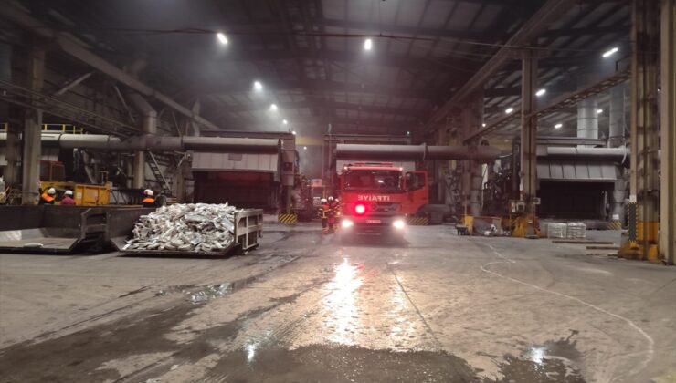 Sakarya Akyazı’da alüminyum fabrikasında yangında yaralanan işçi hayatını kaybetti