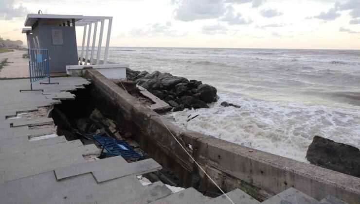 Samsun Atakum’da kıyı erozyonu yapıların temellerini açığa çıkardı