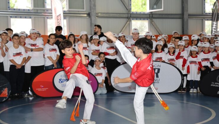 Samsun’da Avrupa Spor Haftası’nda Taflan İlkokulu’nda 300 öğrenci sporla buluştu